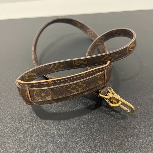 Louis Vuitton Monogram Strap with Shoulder Pad (C116584-2) - Picture 1 of 3